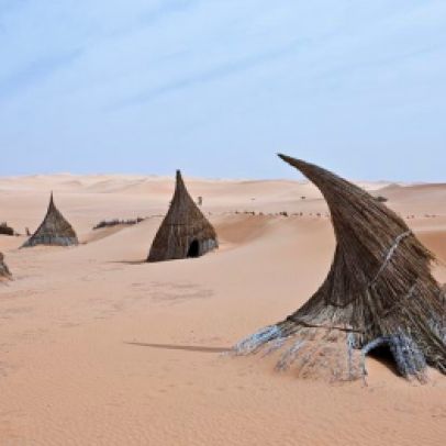 village Tuareg dans la région des lacs Ubari, désert du Sahara, Libye